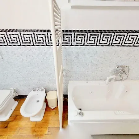 Apartment Triestevillas Brand New Attic - Old Town Trieste