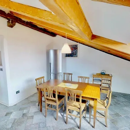 Triestevillas Brand New Attic - Old Town Apartment *